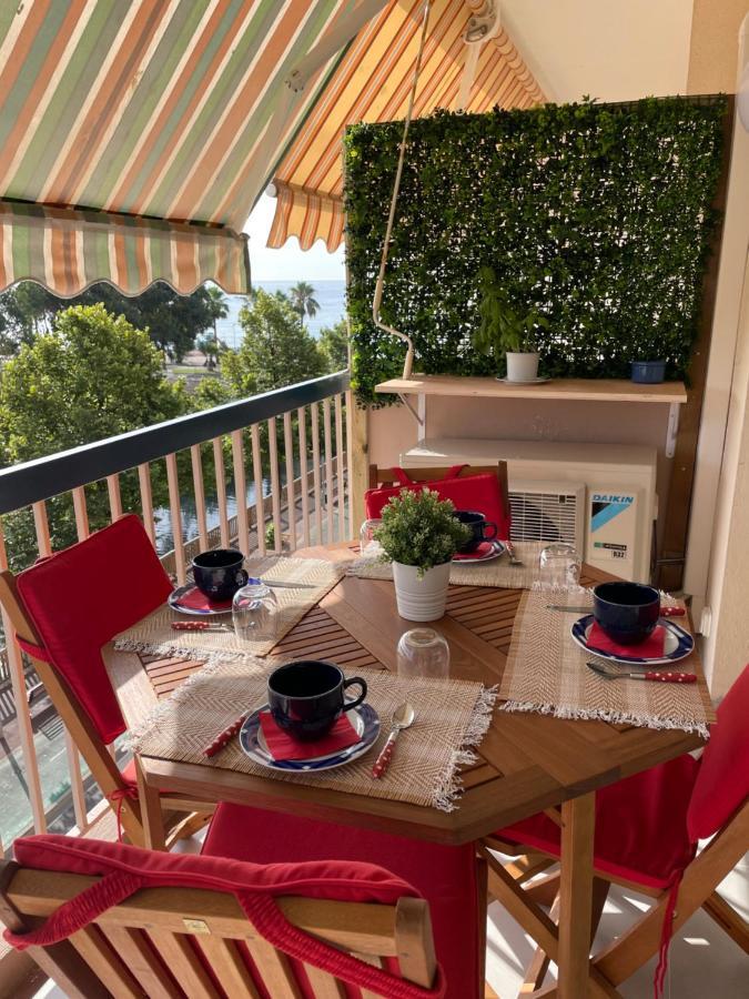Vue Sur Mer - Magnifique Appartement Tout Confort - Terrasse Et Parking Prive Cagnes-sur-Mer Eksteriør billede