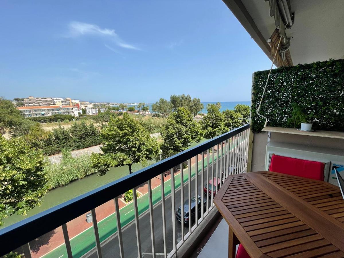 Vue Sur Mer - Magnifique Appartement Tout Confort - Terrasse Et Parking Prive Cagnes-sur-Mer Eksteriør billede